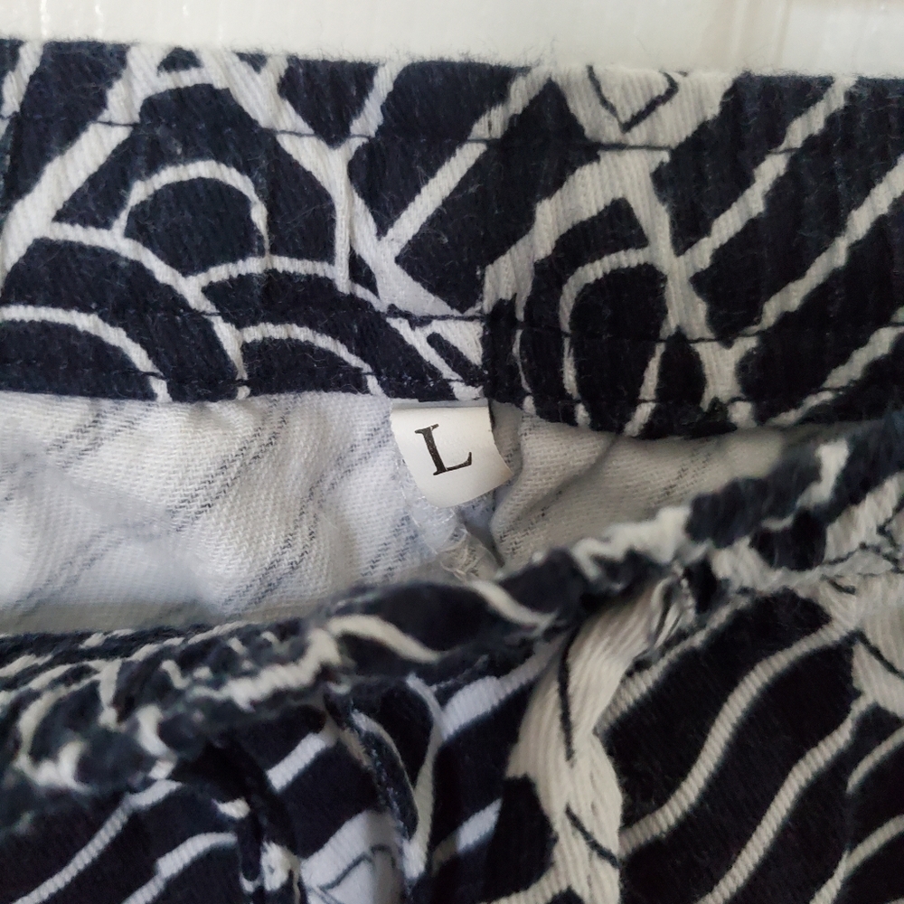 Navy Blue and White Pajamas Medium - Picture 4 of 17